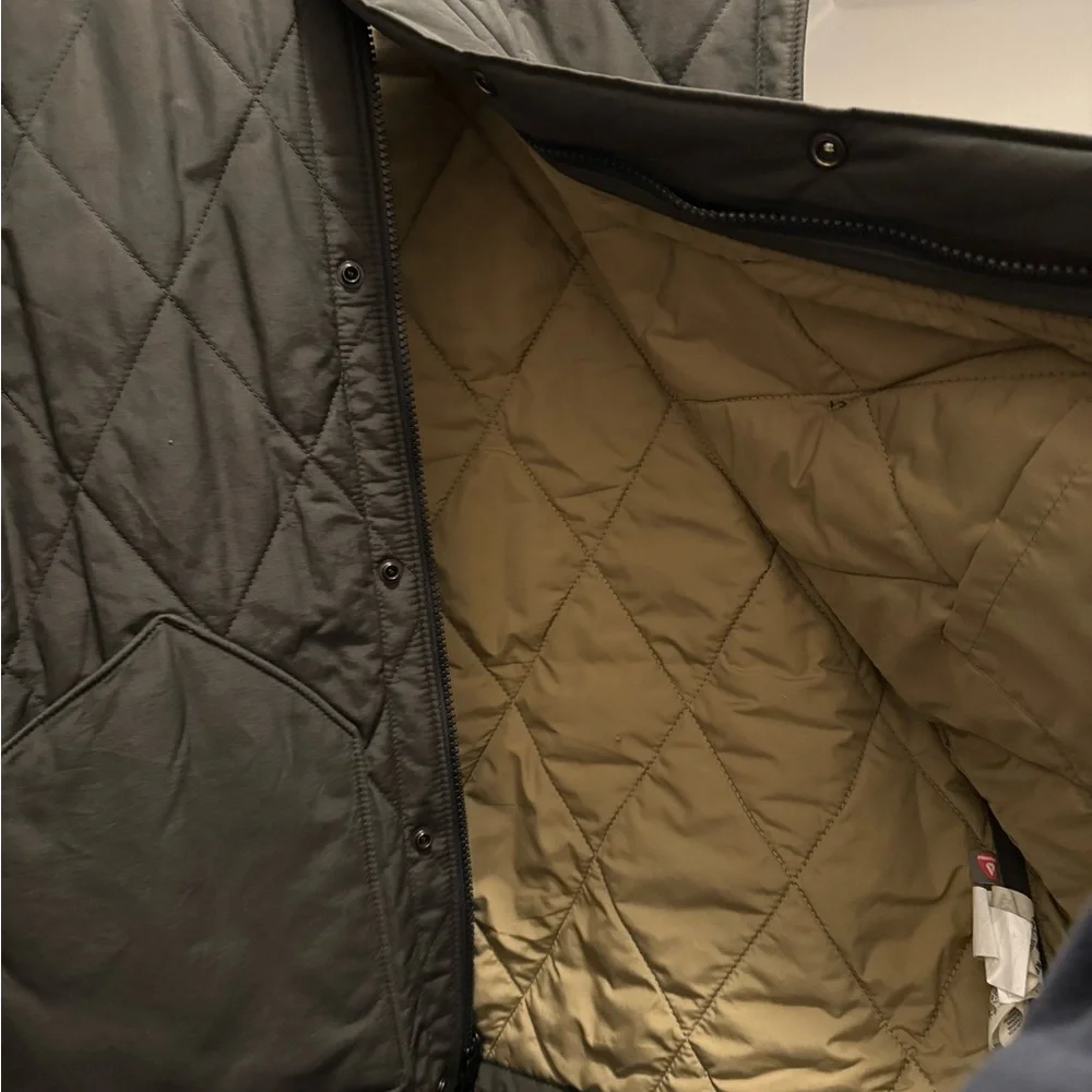 Green Filson Quilted Cruiser Vest - Picture 2 of 5